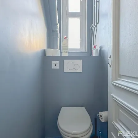 Flexliving - - Felix Faure Holiday home Paris